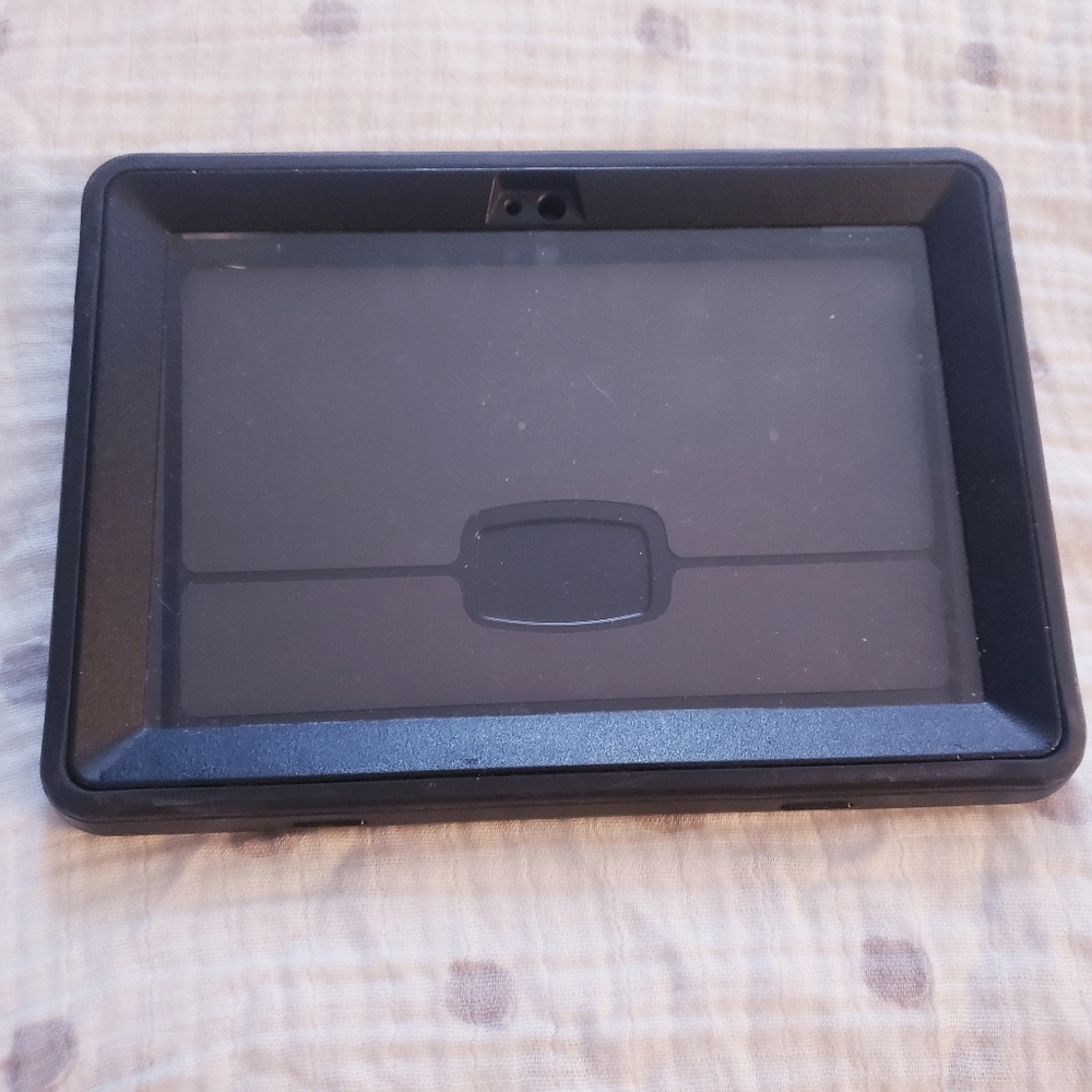 Otterbox Ipad/Tablet Hard Shell Case. Euc. - image 8